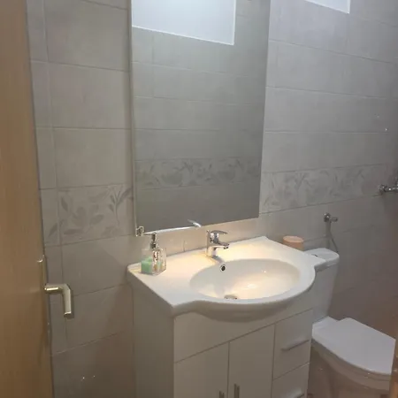 Marko One Bedroom #5 *