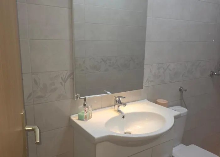 Marko One Bedroom #5 *